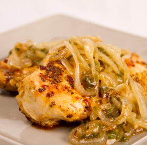Skillet Chicken with Spicy Onions